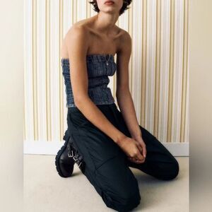 NWT Zara Women’s Waxed Pants
Size Small Black